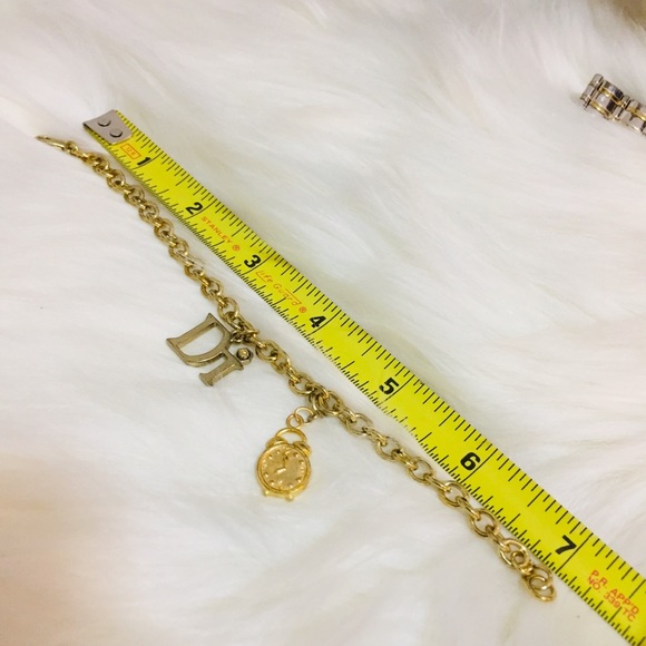 Bracelet Gold Tone Charm Bracelet - Picture 4 of 4